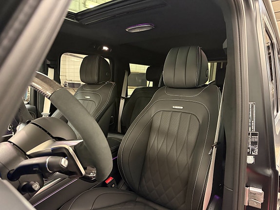 Mercedes-Benz G63 11 of 17