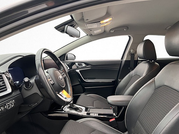 Kia XCeed 9 of 30