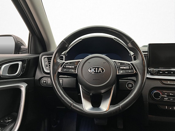 Kia XCeed 10 of 30