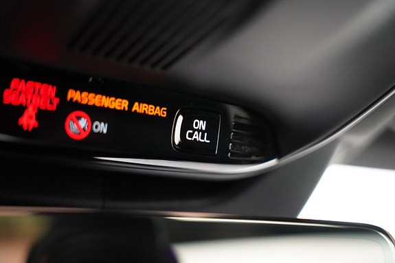 Volvo S90 24 of 29