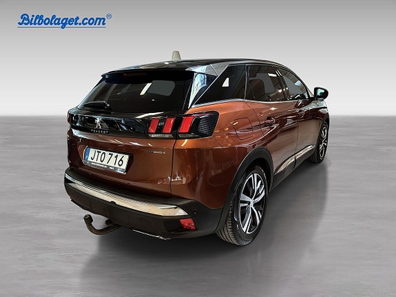 Peugeot 3008 4 of 5