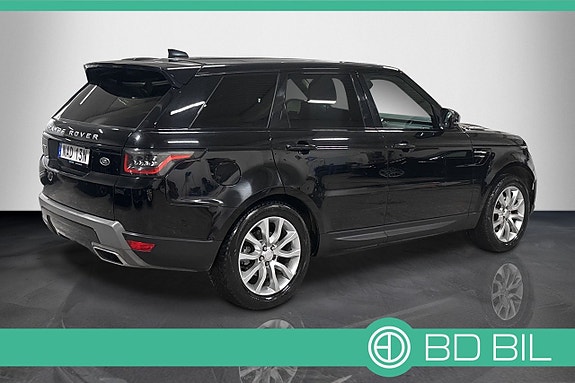 Land Rover Range Rover Sport 4 of 5