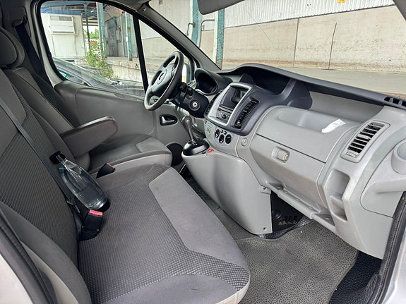 Opel Vivaro 6 of 6