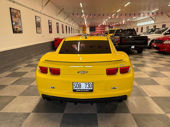 Chevrolet Camaro 10 of 30
