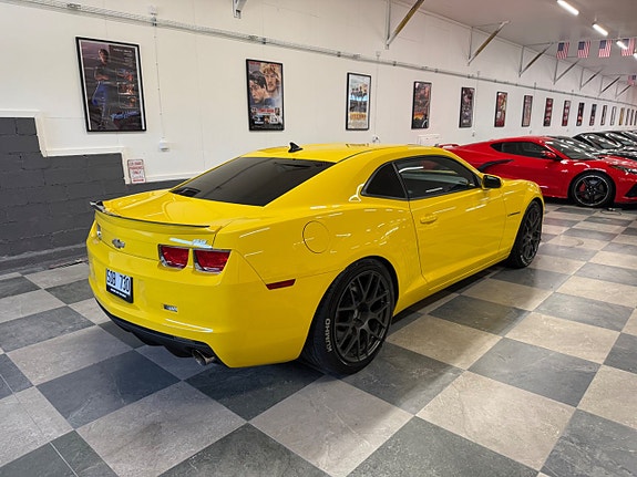 Chevrolet Camaro 11 of 30