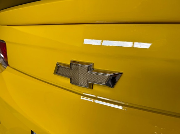 Chevrolet Camaro 18 of 30