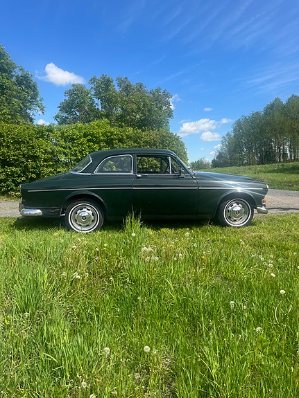 Volvo Amazon 3 of 5