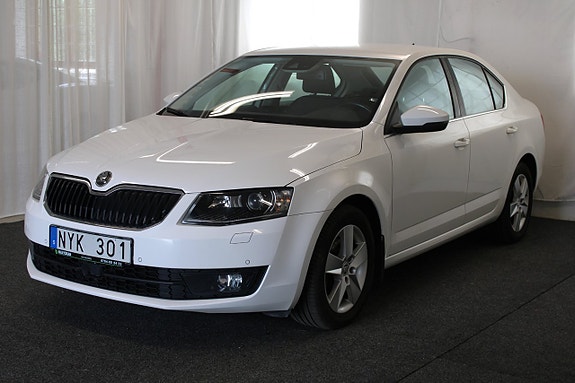 Skoda Octavia 3 of 5