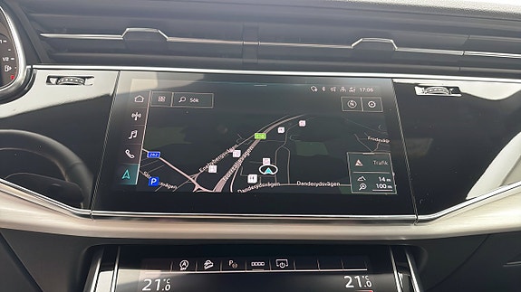 Audi Q8 18 of 23