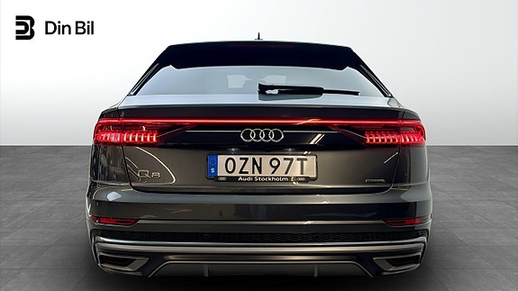 Audi Q8 5 of 5