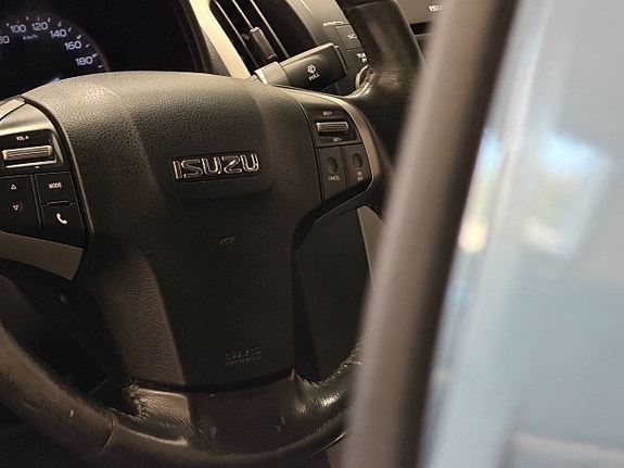 Isuzu D-max 30 of 30