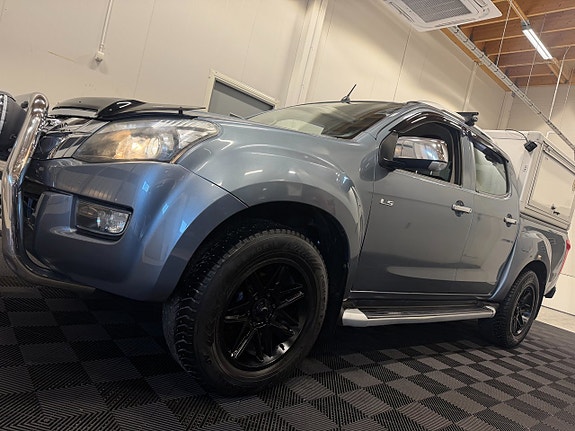 Isuzu D-max 10 of 30