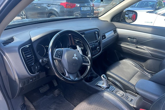 Mitsubishi Outlander 16 of 20