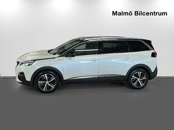 Peugeot 5008 4 of 5