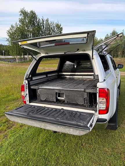 Nissan Navara 4 of 5