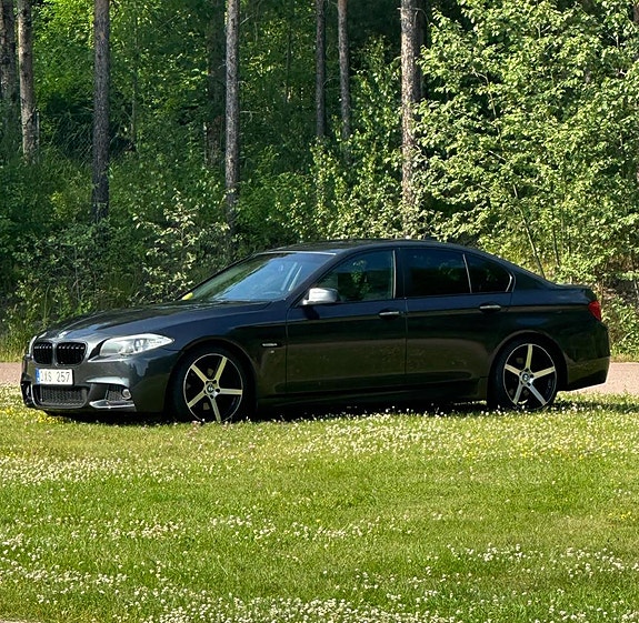 BMW 520d 8 of 13