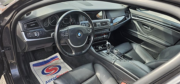 BMW 520d 11 of 13