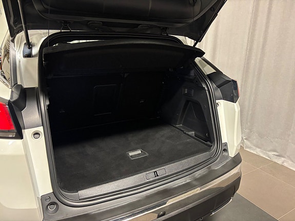 Peugeot 3008 8 of 16