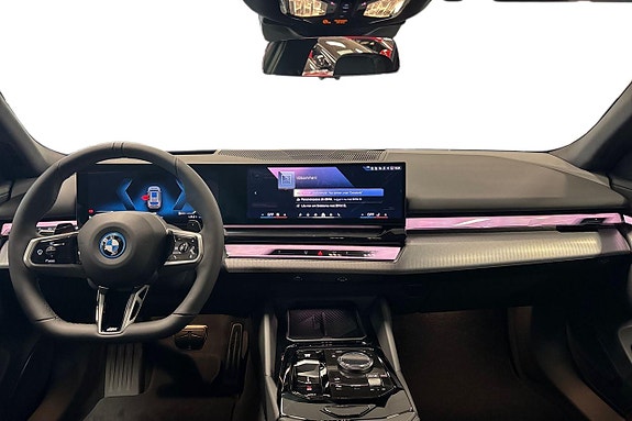 BMW 530e 8 of 17