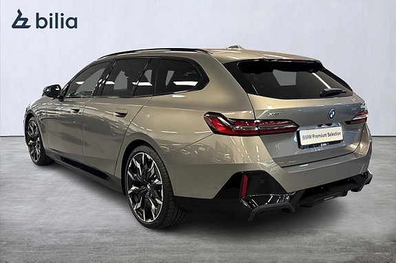 BMW 530e 2 of 17