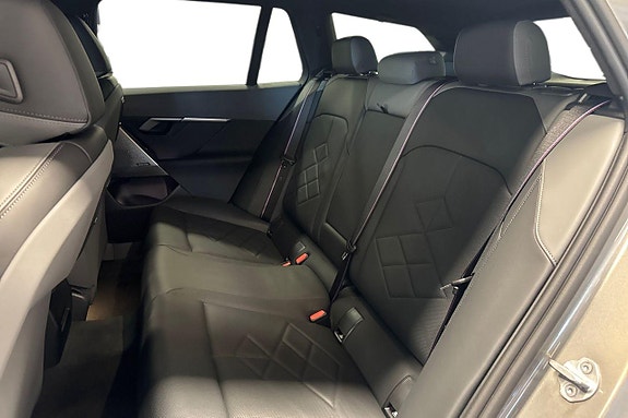 BMW 530e 11 of 17