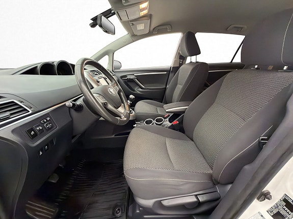 Toyota Verso 11 of 30
