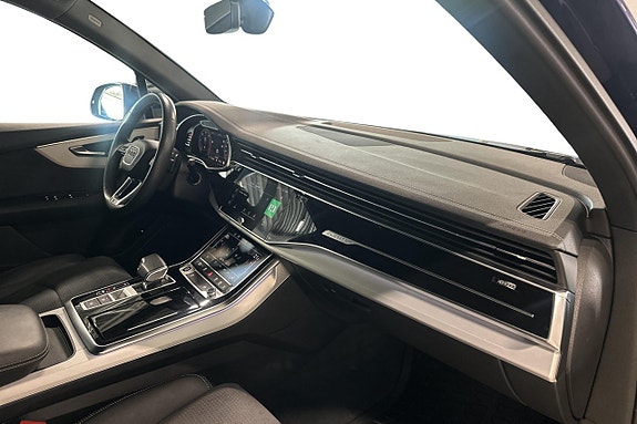 Audi Q7 11 of 20