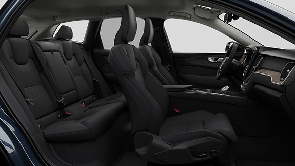 Volvo XC60 17 of 24