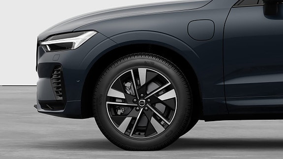 Volvo XC60 9 of 24