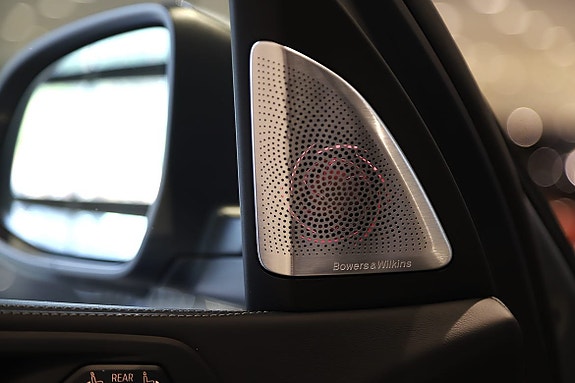 BMW X7 12 of 15