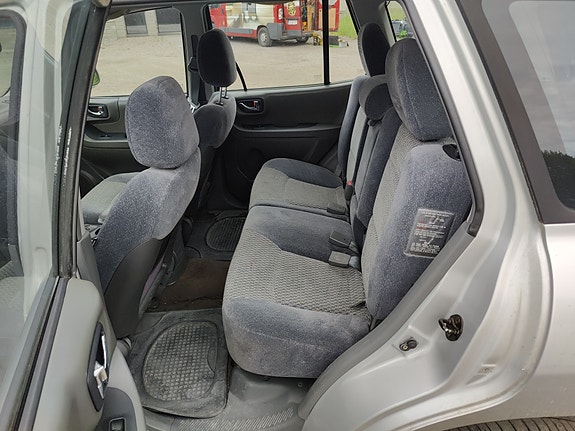 Hyundai Santa Fe 5 of 5