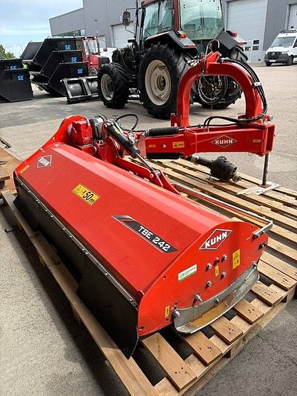 Betesputs Kuhn TBE 242 3 of 5