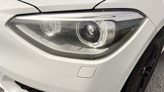 BMW 120d 3 of 5