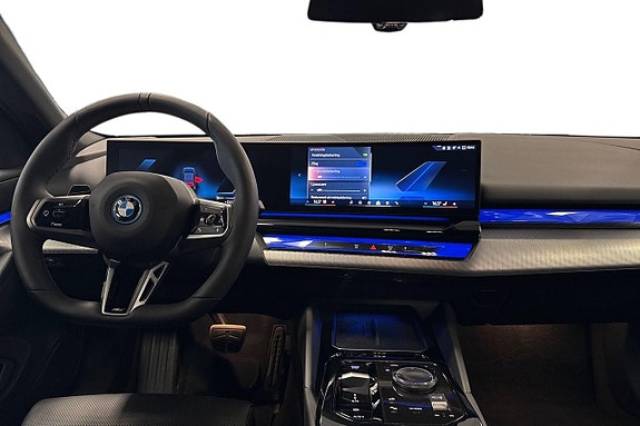 BMW i5 8 of 18