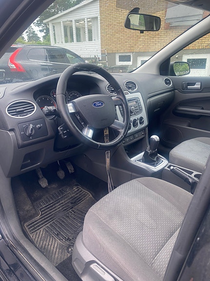 Ford Focus 4 of 5