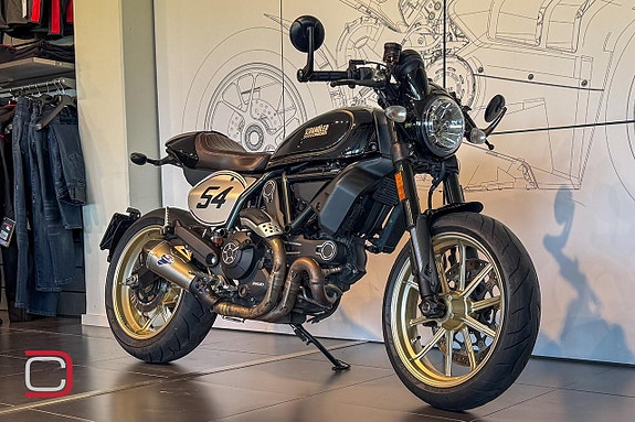 Ducati Scrambler 800 Cafe racer 2 of 4