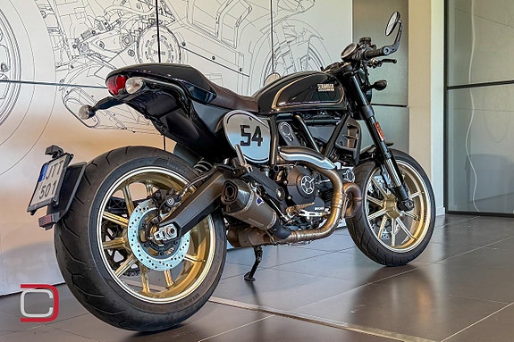Ducati Scrambler 800 Cafe racer 3 of 4