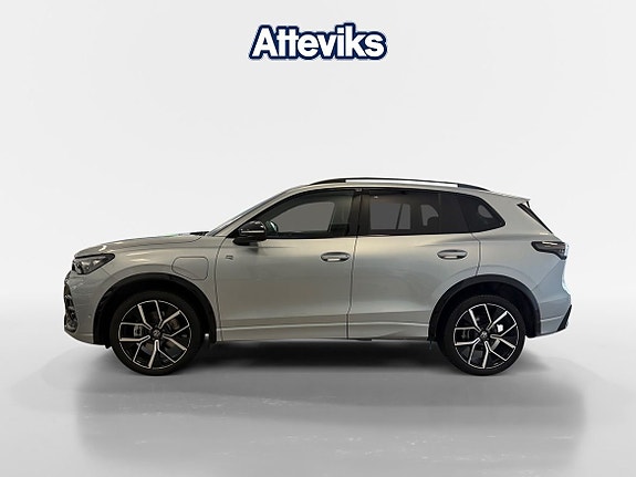 Volkswagen Tiguan 19 of 25