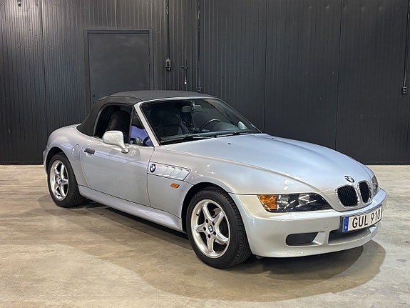 BMW Z3 4 of 5
