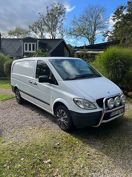 Mercedes-Benz Vito 109 3 of 5