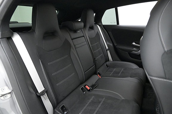 Mercedes-Benz CLA250 e 23 of 27