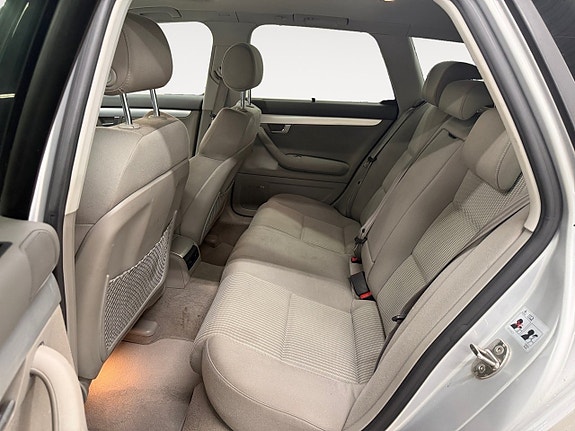 Audi A4 13 of 16