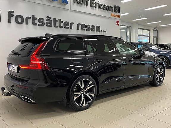 Volvo V60 3 of 5