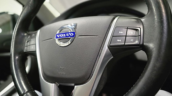 Volvo V40 23 of 27