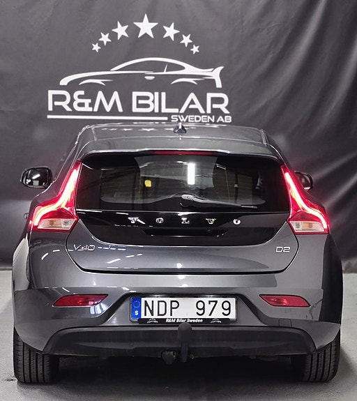 Volvo V40 6 of 27