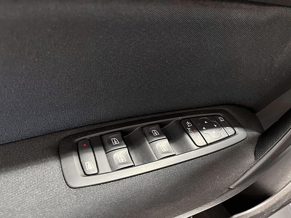 Renault Megane 15 of 18