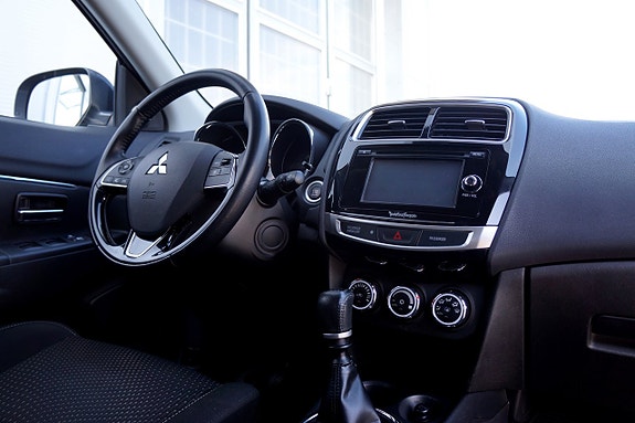 Mitsubishi ASX 13 of 24