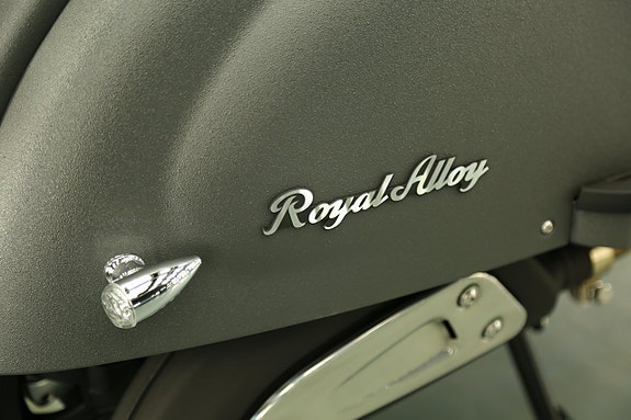 Royal Alloy TG350 7 of 12