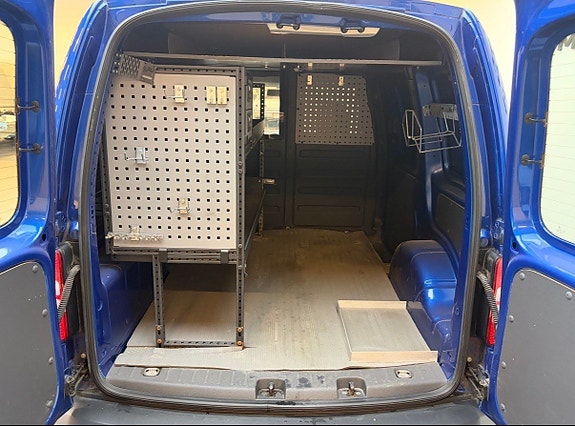 Volkswagen Caddy 5 of 5