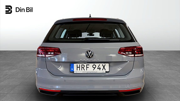 Volkswagen Passat 5 of 5